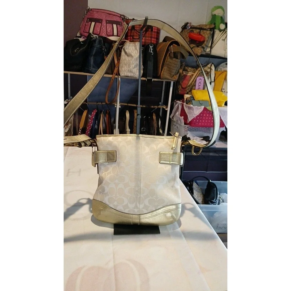 Coach Signature Soho convertible shoulder bag (style no. 3574) cream gold